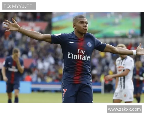 塞维利亚宣布签下意大利国脚因西涅，2000万欧元豪购开启新篇章